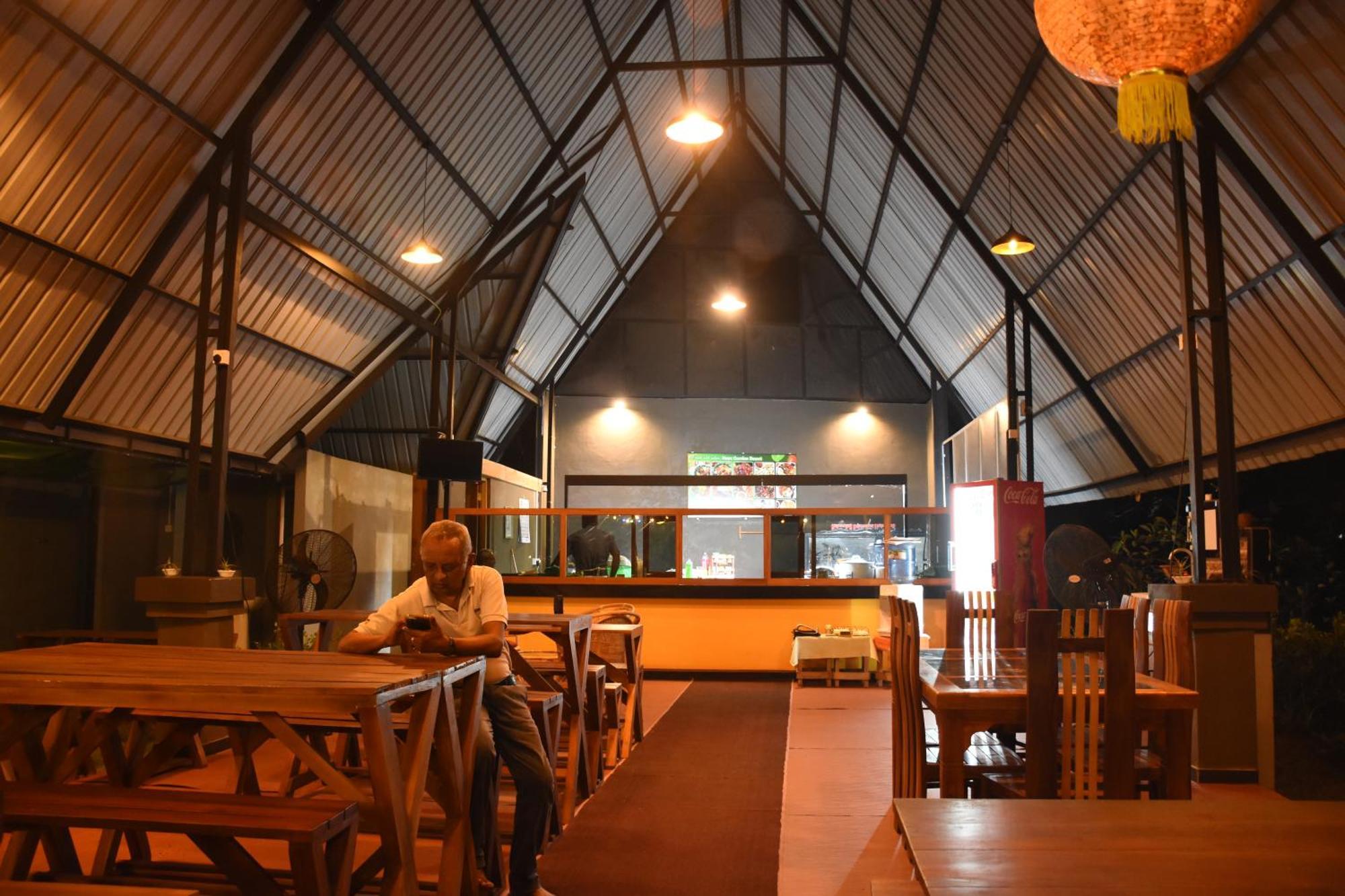 Steps Garden Resort Negombo Ngoại thất bức ảnh