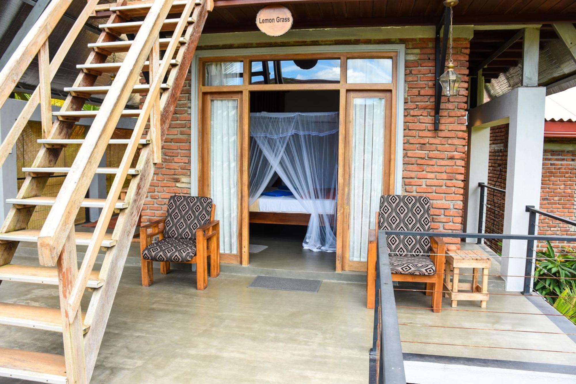 Steps Garden Resort Negombo Ngoại thất bức ảnh