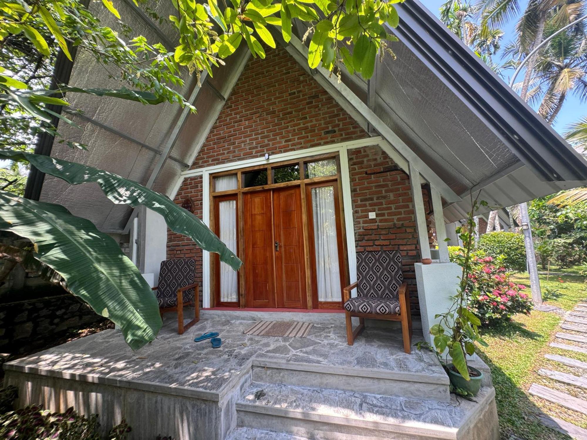 Steps Garden Resort Negombo Ngoại thất bức ảnh